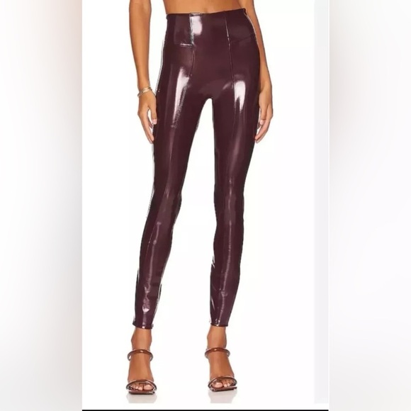 SPANX: FAUX PATENT LEATHER LEGGINGS, RUBY Size Petite Small. NWT. 128 retail